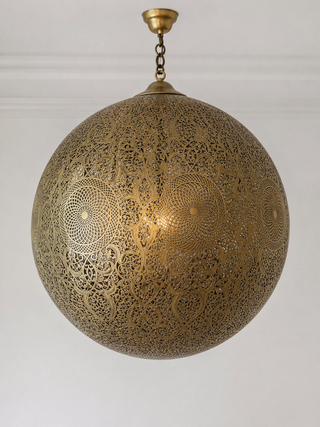 Lustre boule de 60cm de diamètre en cuivre