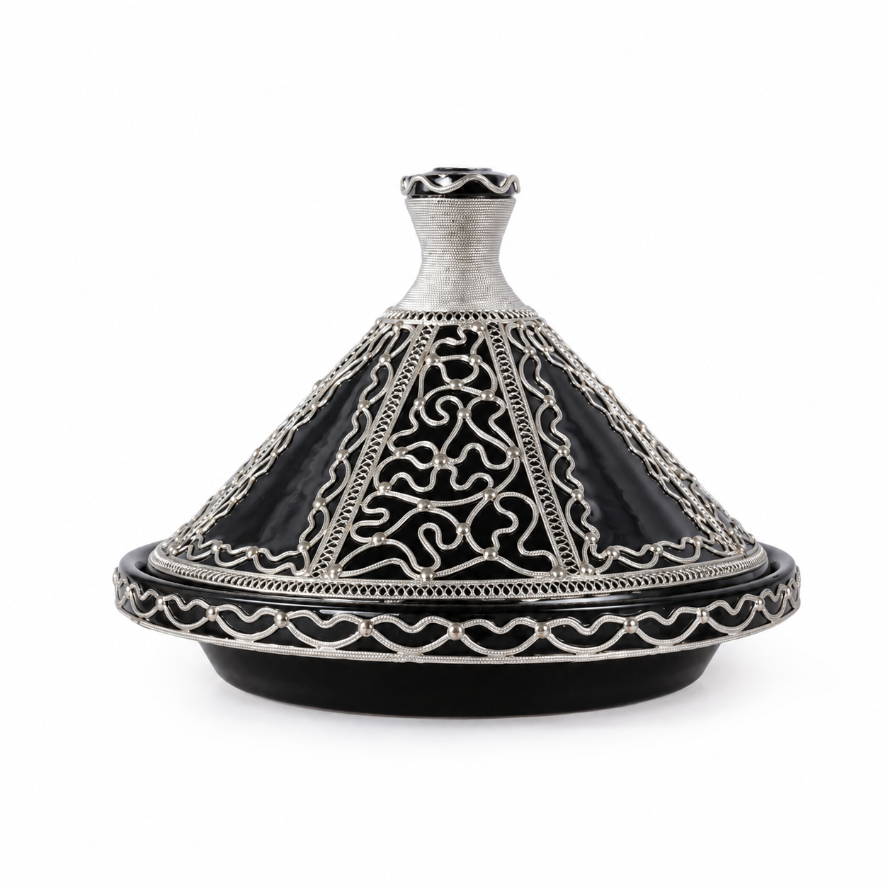 Tajine de cuisson traditionnel en terre cuite avec fil métallique fait main