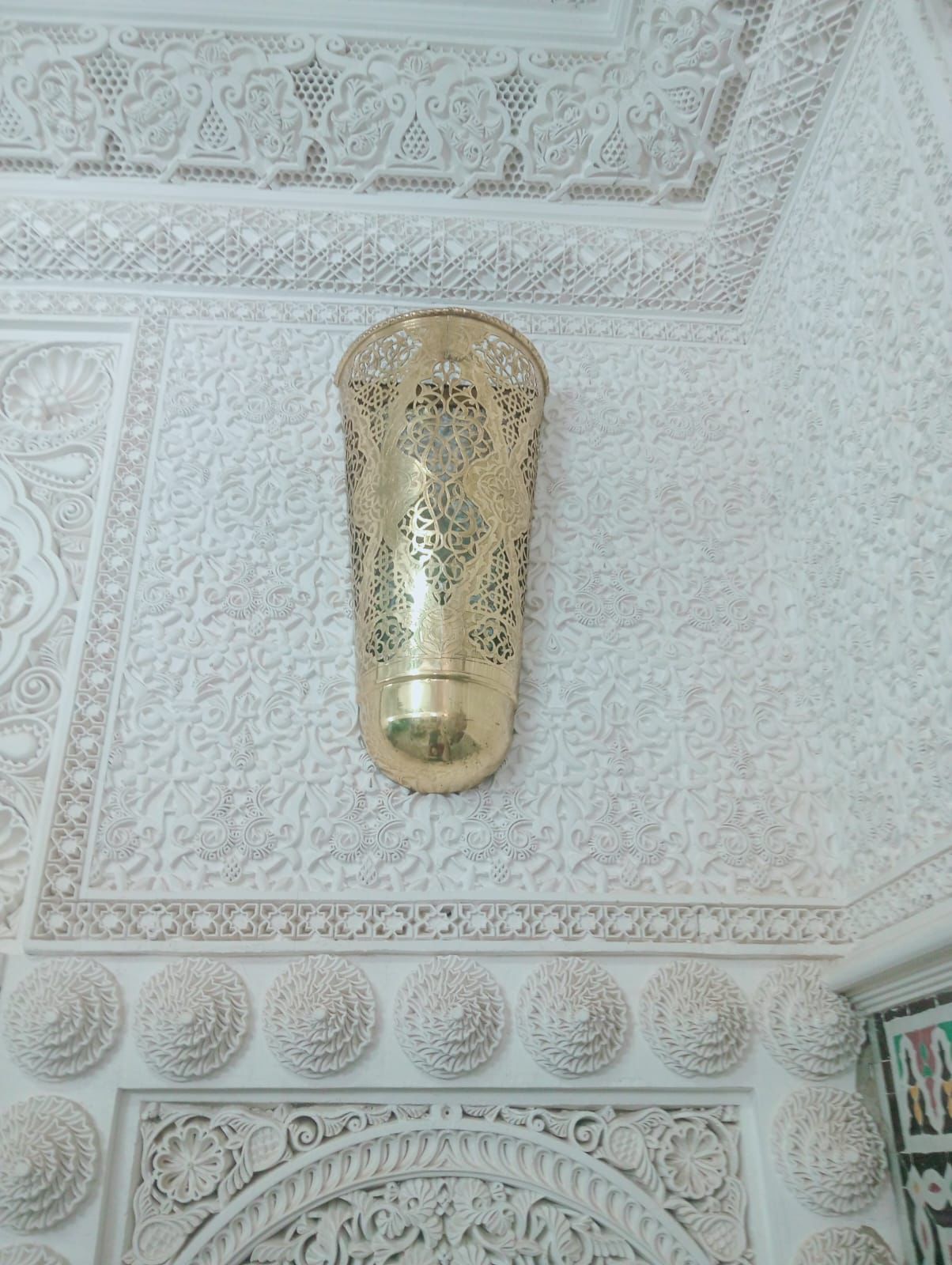 Applique murale conique en cuivre