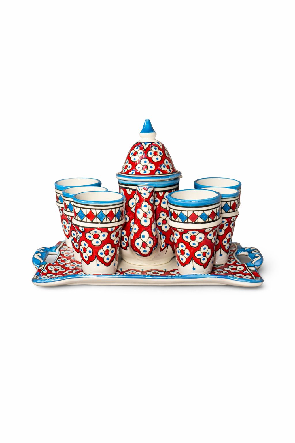 Petite théière traditionnelle en poterie faite main