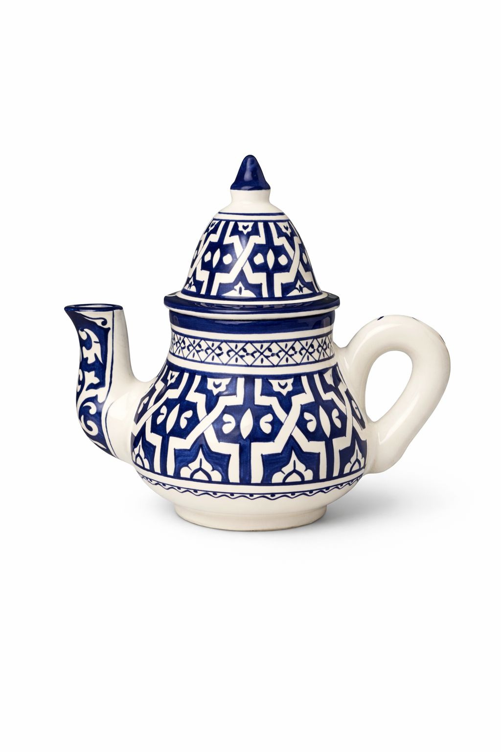 Petite théière traditionnelle en poterie faite main