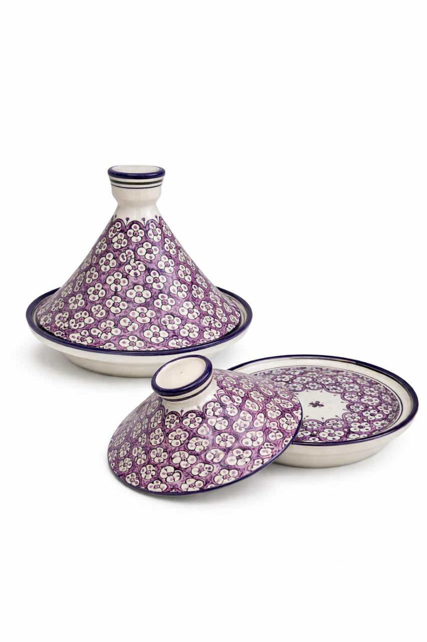 Tajine de cuisson traditionnel en terre cuite fait main